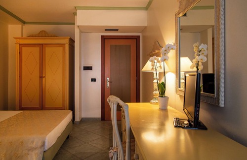 Mandatoriccio Hotel | Hotel Village Paradise