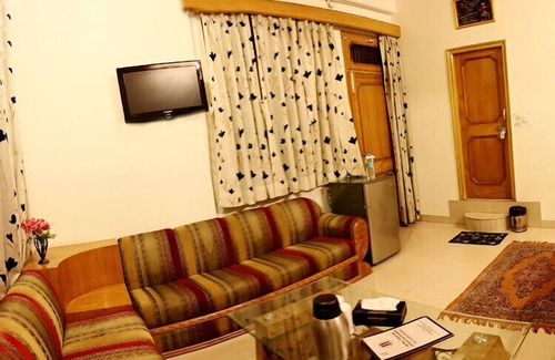 Jwalapur Hotel | Hotel Vinayak