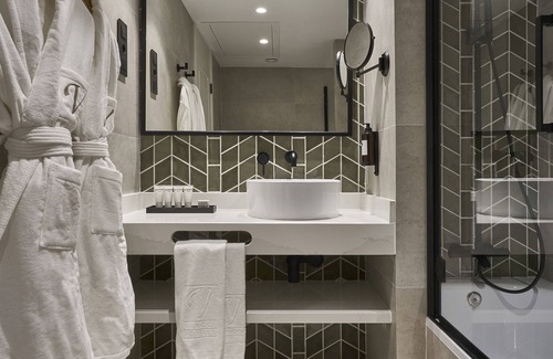 Centro Hotel | Hotel Vincci Larios Diez