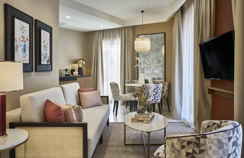 El Arenal Apartment | Hotel Vincci Molviedro Suites Apartments