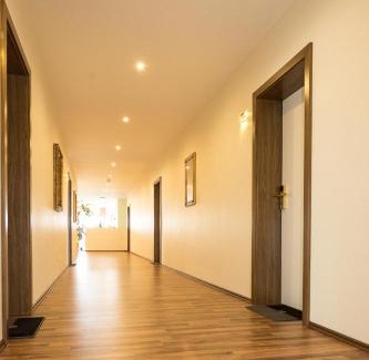 Hochheim am Main Bed & Breakfast | Hotel Viola