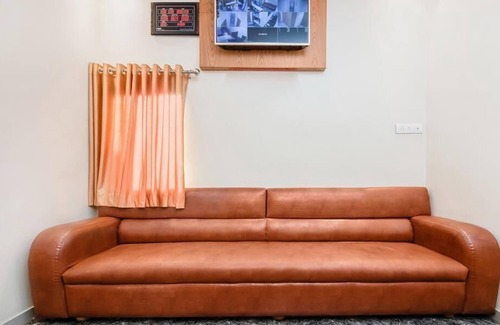 Wellington Pier Hotel | Hotel Volga Plaza