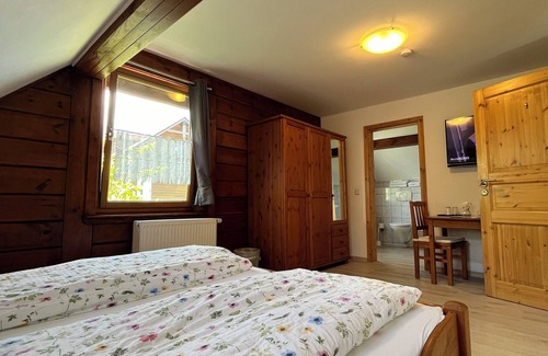 Lahnstein auf der Hohe Hotel | Hotel Waldhaus-Lahnstein, room 1, double room on the upper floor incl. breakfast