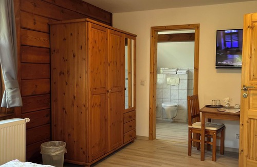 Lahnstein auf der Hohe Hotel | Hotel Waldhaus-Lahnstein, room 1, double room on the upper floor incl. breakfast