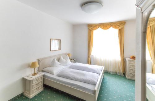 Muhlbach Hotel | Hotel Weisse Lilie - B&B