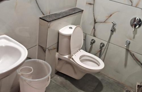 Panchkula Urban Estate Hotel | Hotel White Rock Zirakpur