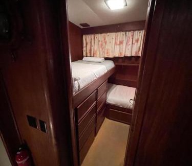 Premia de Mar Boat Rental | Hotel Yacht Our Alissa