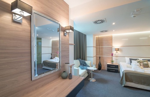 Heviz Hotel | Hotel ZENA beauty & shopping center