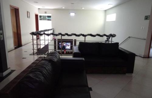 Cosmopolis Hotel | Hotel ZM Premium