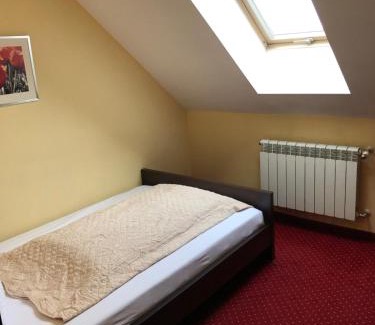 Radomsko Hotel | Hotel Zodiak
