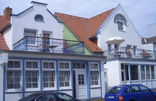 Warnemuende Hotel | Hotel Zum Strand