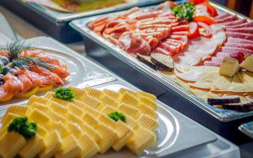 Burg Stargard Hotel | Hotel Zur Burg GmbH