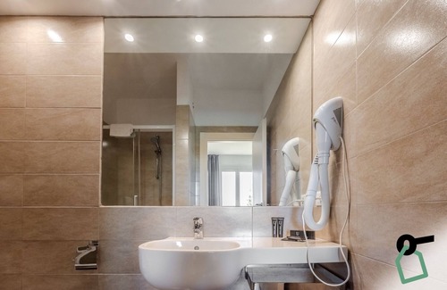 Lacona Hotel | Hotiday Room Collection - Lacona