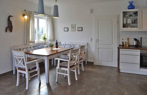 Freest Apartment | House 1 - thatched house in the fishing village