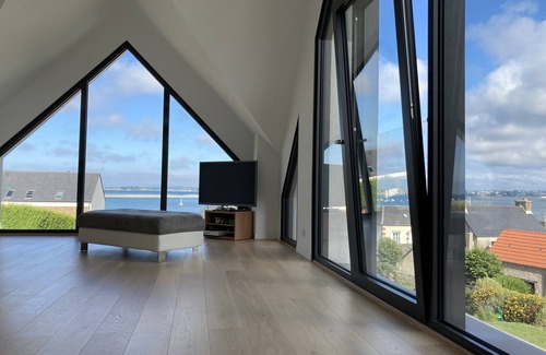 Saint-Pol-de-Leon House | House 160 m2, with swimming pool, view and seaside, beach and town on foot