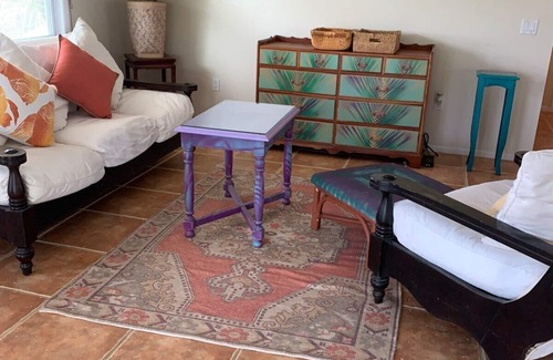 Port Pine Heights House | House 2 bedroom 2 bath Large enclosed porch overlooking canal with boat dock