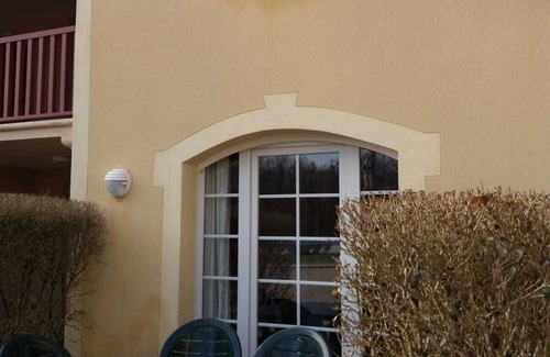 Monflanquin House | House 5 p in residence of tourism 3 stars with heated swimming pool.