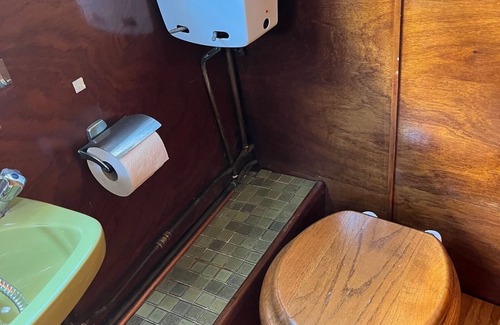 Uitdam Boat Rental | House Boat/Classic Yaght