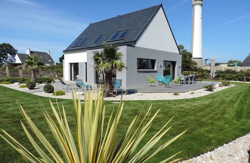 Plouarzel House | House by the sea, 400 meters from the beaches, quality services, equipped with fiber