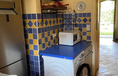 Le Bugue House | House center town, perigord noir, close to shops, quiet, garden