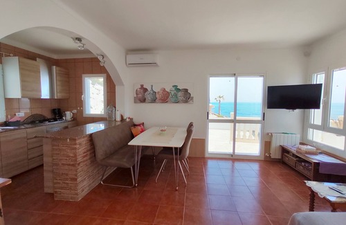 Aguilas House | House directly by the sea with unbelievable sea look; Aguilas-Todosol