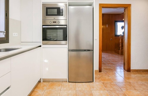 Sant Cebria de Vallalta Villa | House with private pool