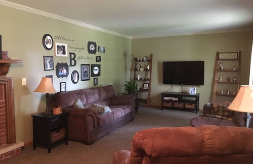 Oshkosh House | House for rent in Oshkosh