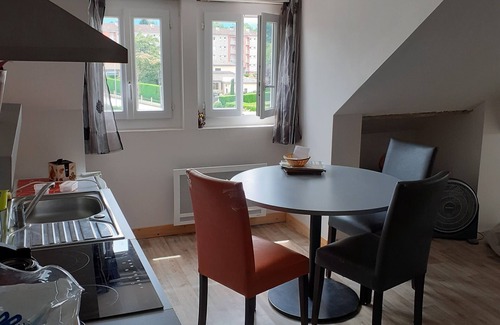 Lannemezan Apartment | House