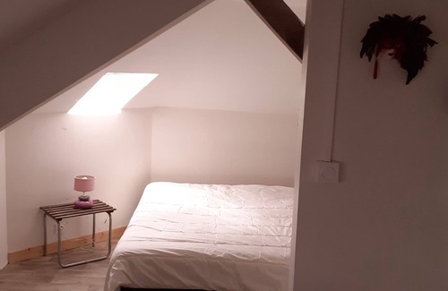 Lannemezan Apartment | House