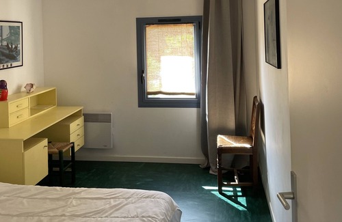 Locquenole House | House