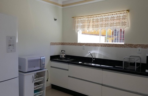 Ingleses Centro House | House gated community 80 meters from the sea