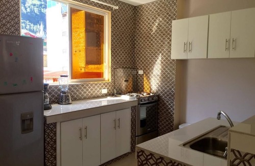 Banos de Agua Santa Apartment | House 🏡 Golden Seagull
