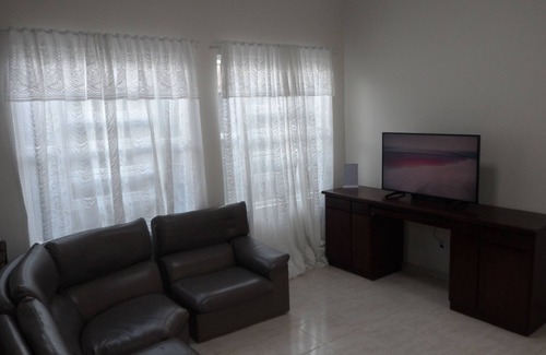Jardim Vicente de Carvalho House | House in the center of Bertioga 300 meters from the beach - Marcondes 05.
