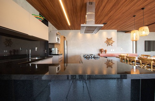 Passo de Camaragibe Ski Chalet | House in a seaside condominium for 12 people