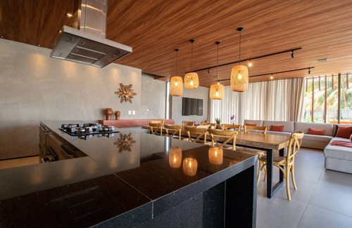 Passo de Camaragibe Ski Chalet | House in a seaside condominium for 12 people