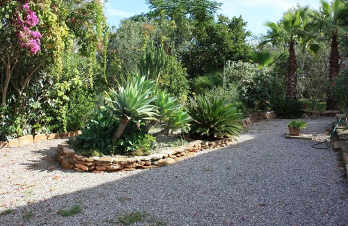 Santa Margalida Cottage | House ideal for families with children, large garden with pool and playground