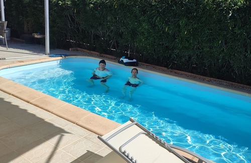 Lezignan-Corbieres House | House in a residence with its own swimming pool.