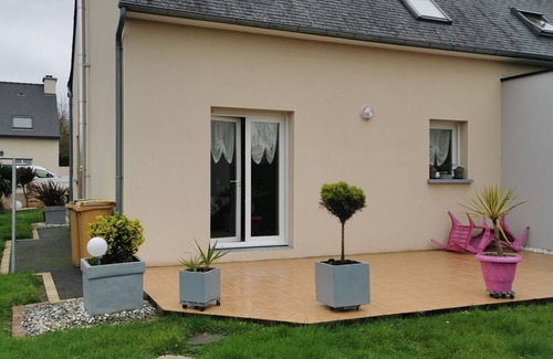 Ploufragan House | House in a very quiet subdivision near ST BRIEUC