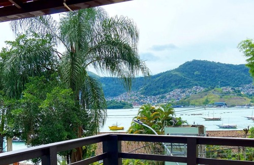 Marinas House | House in Angra dos Reis Sea View up to 3 People