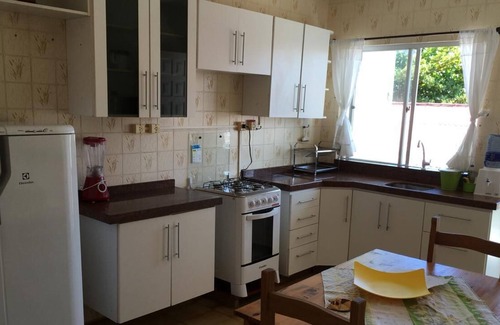 Armacao Apartment | House in Armação beach 30m from the beach with a beautiful view.