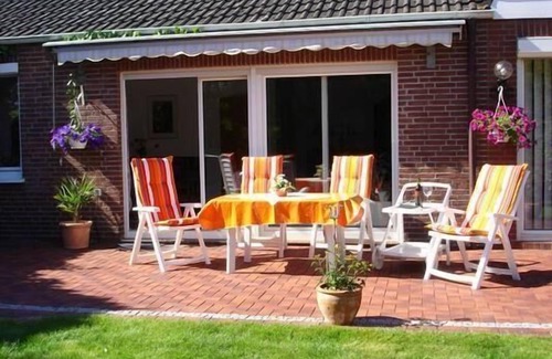 Hage House | House in Hage with Private Parking