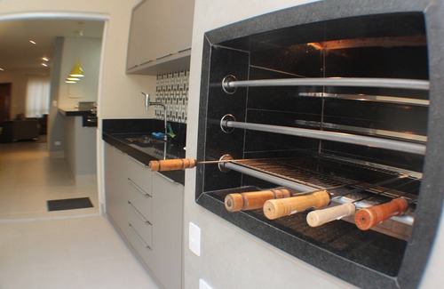 Juquehy House | House in Juquei 4 Suites in Condominium Private Pool 500 m Beach Sleeps 10