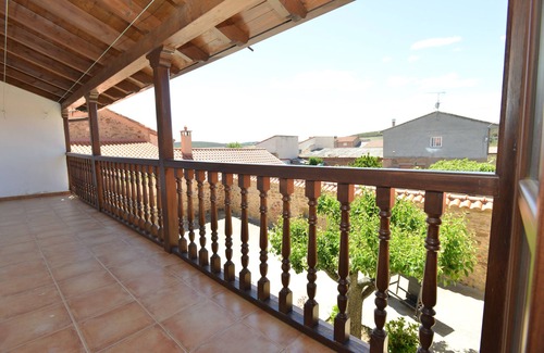 Valdespino de Somoza House | House in León. Ideal for families. Swimming pool. Grills. Astorga.