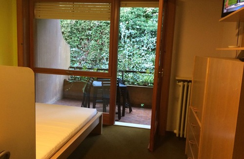 Lesa Apartment | House in Lesa on Lake Maggiore