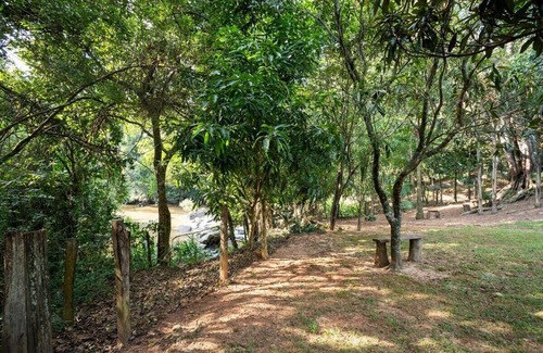 Monte Alegre do Sul Cottage | House in paradise! Access to the river, fruit trees, close to the cachaça route.