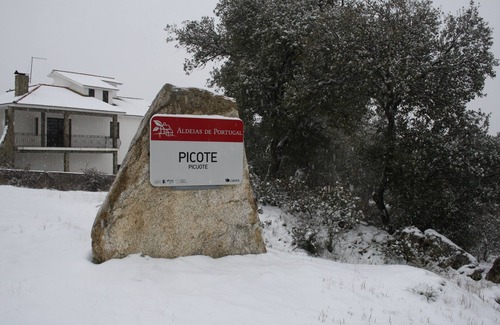 Sendim Cottage | House in Picote no Parque Natural do Douro Internacional