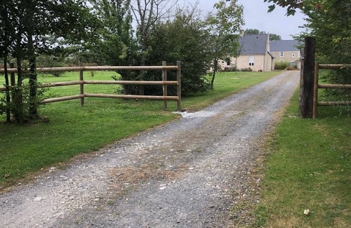 Saint-Vigor-le-Grand House | House in the peace in the campaign(countryside) close to Bayeux ans the landing beachesHouse with gardenHouse with garden