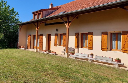 Asnans-Beauvoisin House | House in the heart of the Jura countryside