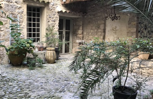 Lagrasse House | House La France -Terrace Apartment. RIVERSIDE home overlooking the river Orbieu