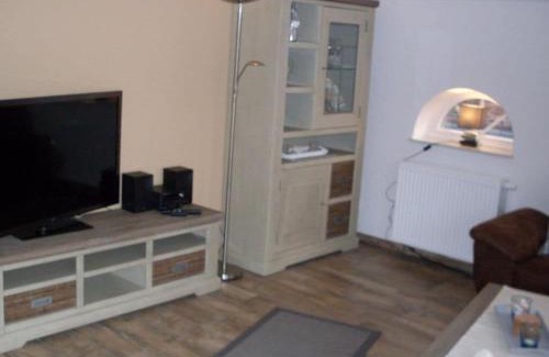 Neßmersiel Apartment | House little Maddi Comfortable Vacation Home